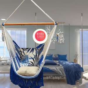 Silla colgante azul con blanco matizado